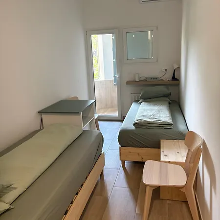 Industrial 7 Apartment